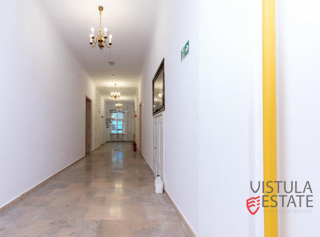Piętro w kamienicy | 780 m2