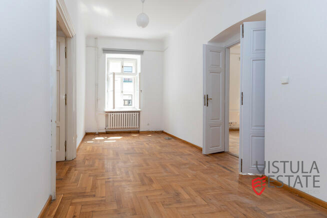 Piętro w kamienicy | 780 m2