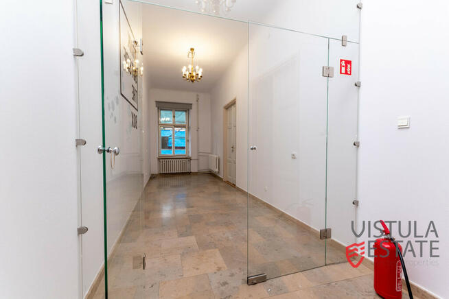 Piętro w kamienicy | 780 m2