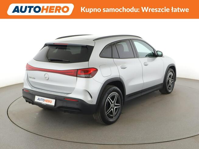 Mercedes EQA EV full LED skóra/alcantara navi grzane fotele kamery Digital Key