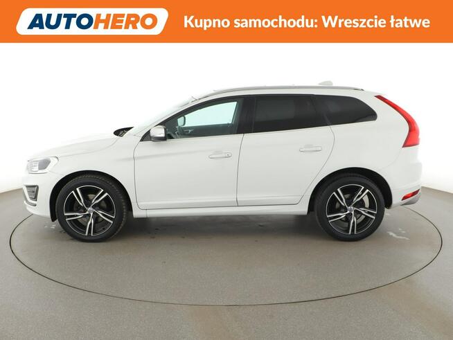 Volvo XC 60 R-design automat skóra/alcantara panorama xenon grzane fotele navi kam
