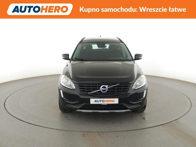 Volvo XC 60 automat hak pdc grzane fotele navi auto klima