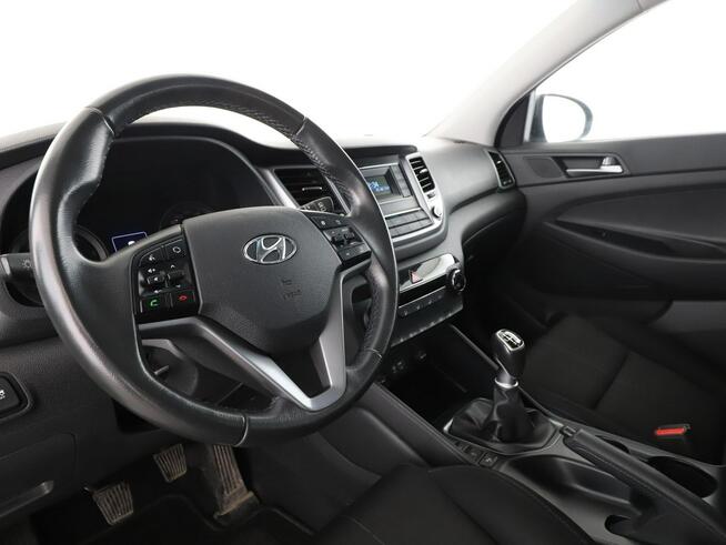 Hyundai Tucson klimatyzacja pdc grzane fotele radio manual