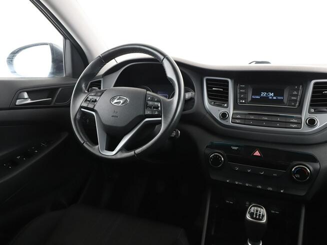 Hyundai Tucson klimatyzacja pdc grzane fotele radio manual