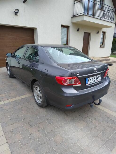 Samochód osobowy toyota corolla