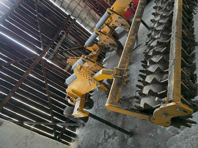 Głębosz Staltech G4S z wałem