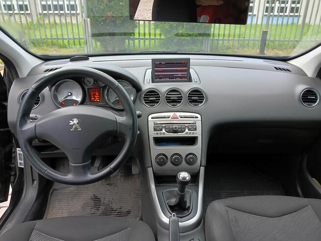 Peugeot 308 SW 1.4 Vti 2011 r. Z gazem