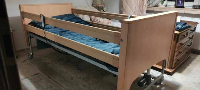 sprzedam łóżko rehabilitacyjne-ELBUR 331