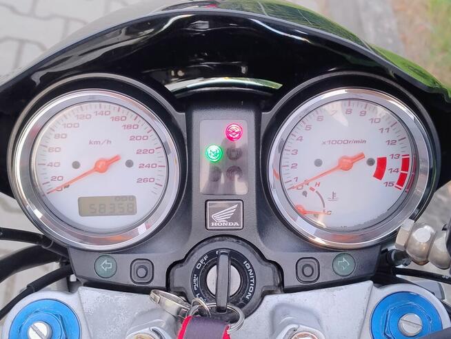 Honda CB 600 Hornet 2004R.