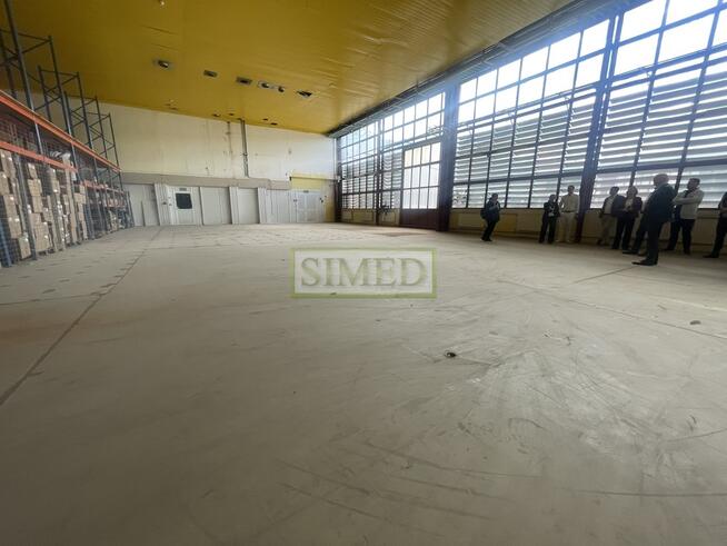 Dojazd TIR,parking,magazyn ogrzewany,parter,24h