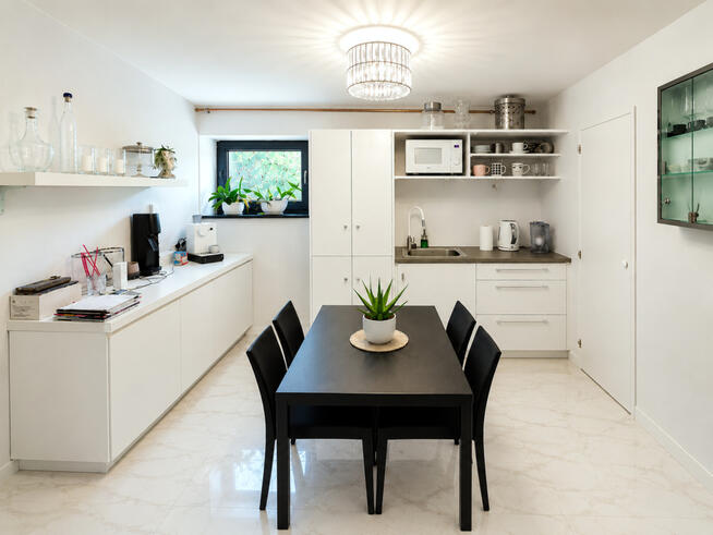 Gabinet Kosmetologiczny / Medyczny 23 m² | Podjazd
