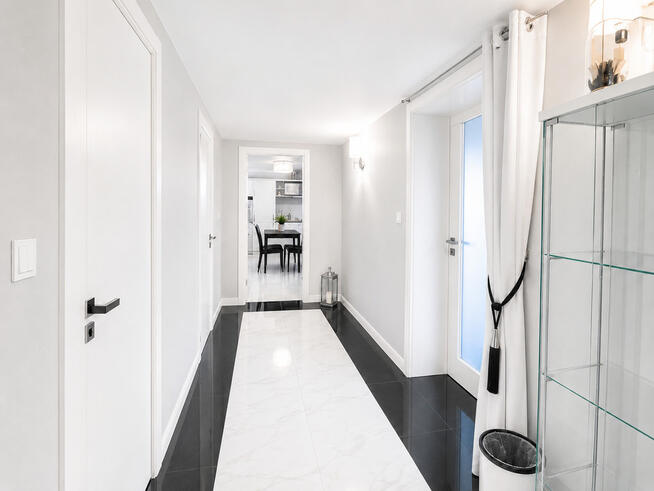 Gabinet Kosmetologiczny / Medyczny 23 m² | Podjazd