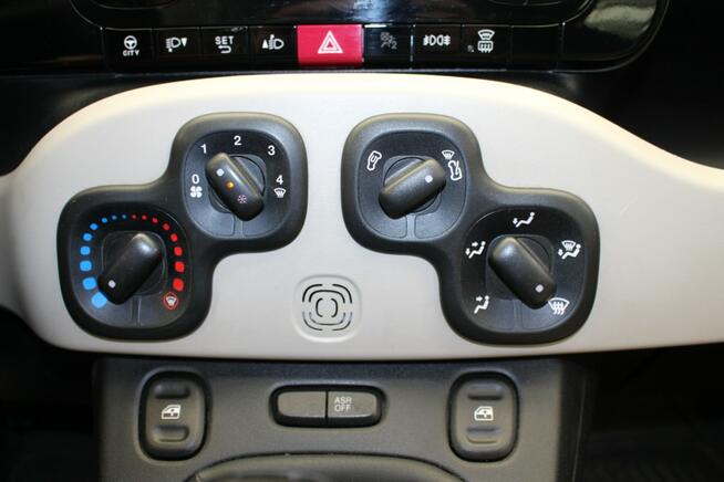 Fiat Panda 1.2 Lounge 69KM Salon Polska