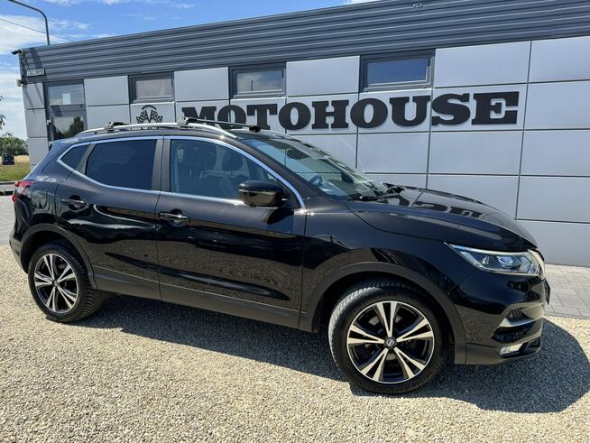 Nissan Qashqai 1.3 160koni led panorama 360kamery