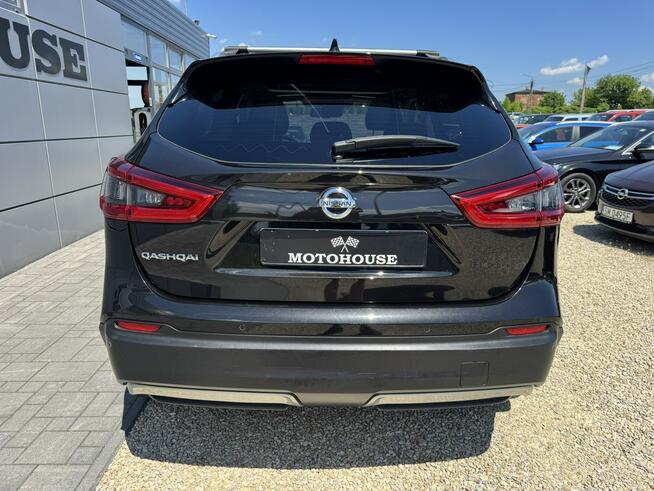 Nissan Qashqai 1.3 160koni led panorama 360kamery