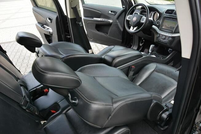 Fiat Freemont Black Code Alpine AWD 7-Foteli Navi Kamera Keyless go Skóry Alu19"