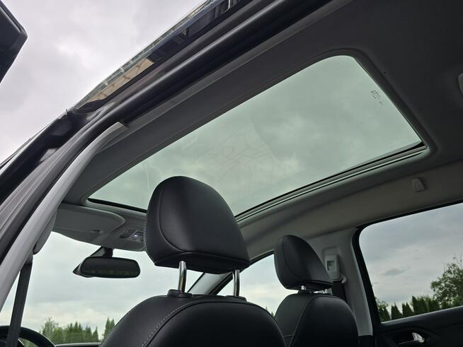 Peugeot 2008 1,2Turbo Benz.Navi.Panorama Dach.Zerejestrowany!!!