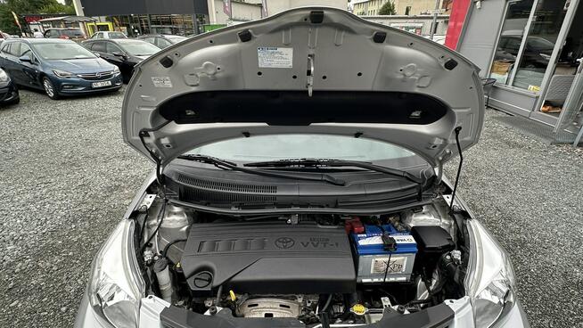 Toyota Urban Cruiser Benzyna Niski Przebieg Zarejestrowany Ubezpieczony