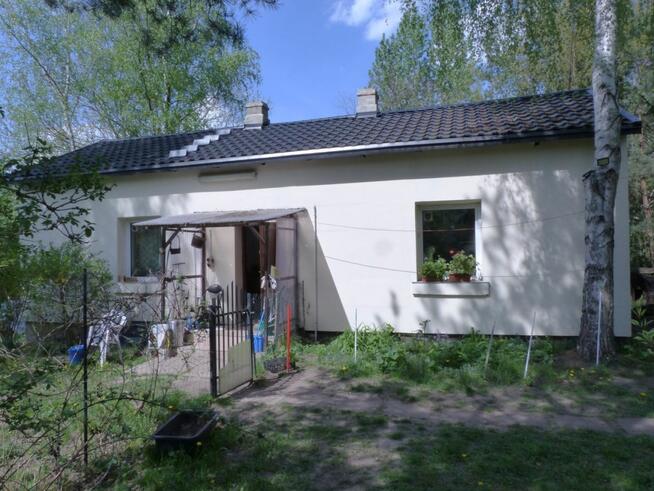Siedlisko , Dwa domy 40 km od Warszawy