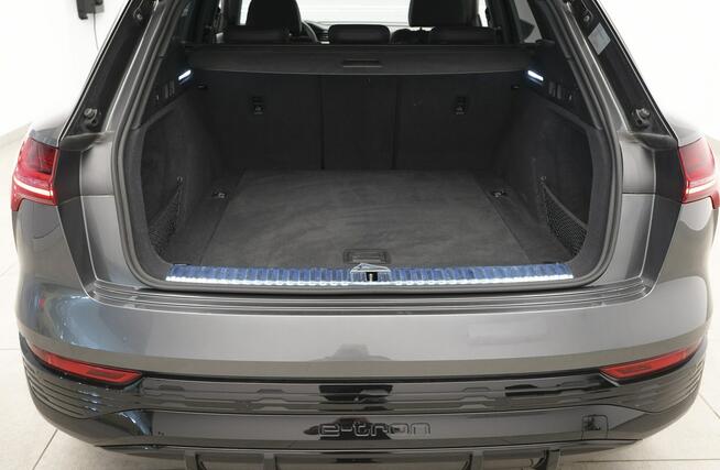 Audi Q8 e-tron e-tron 55 408KM Sline MatrixLED Kamery 360 Pneumatyka Bang&Olufsen