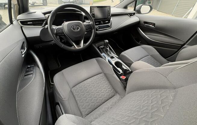 Toyota Corolla 1.8 HYBRYDA | Stan BDB | 104 tyś. km!! | Nawigacja | Klimatyzacja |