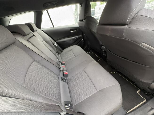 Toyota Corolla 1.8 HYBRYDA | Stan BDB | 104 tyś. km!! | Nawigacja | Klimatyzacja |