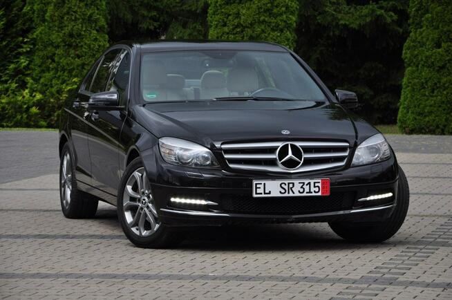 Mercedes C 200 1,8Benz 183KM Avantgarde Xenon Skóry Navi H&K Alufelgi PDC Super Stan