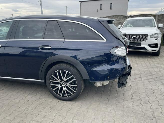 Mercedes E 400 Allterrain 4Matic Pamięć Panorama Pneumatyka 340KM