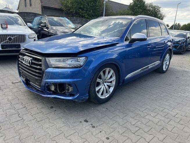 Audi SQ7 EU Quattro HAK Kamera Pneumatka Panorama 435 KM