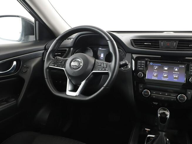 Nissan X-Trail automat navi klima auto grzane fotele panorama czujniki parkowania