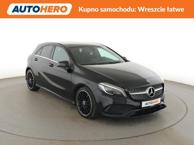Mercedes A 180 AMG-line auto klima pdc navi kubełki grzane fotele
