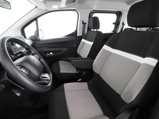 Citroen Berlingo EV klimatyzacja czujniki parkowania multifunkcja