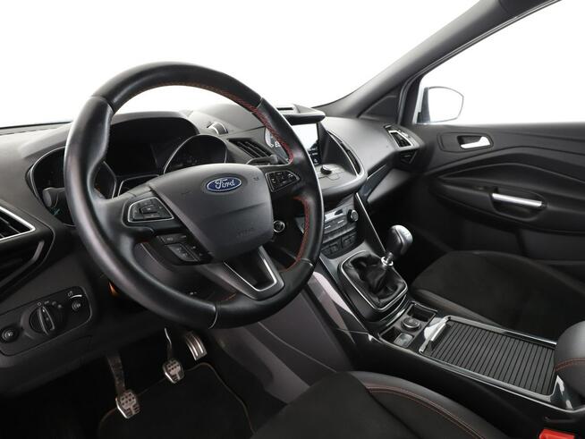 Ford Kuga skóra/alcantara bi-xenon navi grzane fotele klima auto grzana kierowni