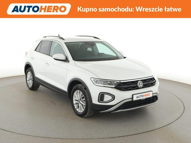 Volkswagen T-Roc full LED virtual cocpit klima auto grzane fotele czujniki parkowania