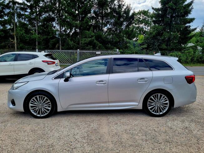 Toyota Avensis Lift Serwis LED Bixenon Panorama Navi Kamera Climatronic Gwarancja!