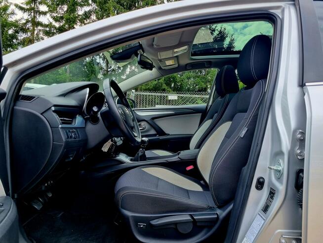 Toyota Avensis Lift Serwis LED Bixenon Panorama Navi Kamera Climatronic Gwarancja!
