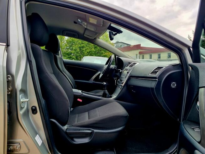 Toyota Avensis Lift Serwis LED Navi Kamera Climatronic Bluetooth Gwarancja!