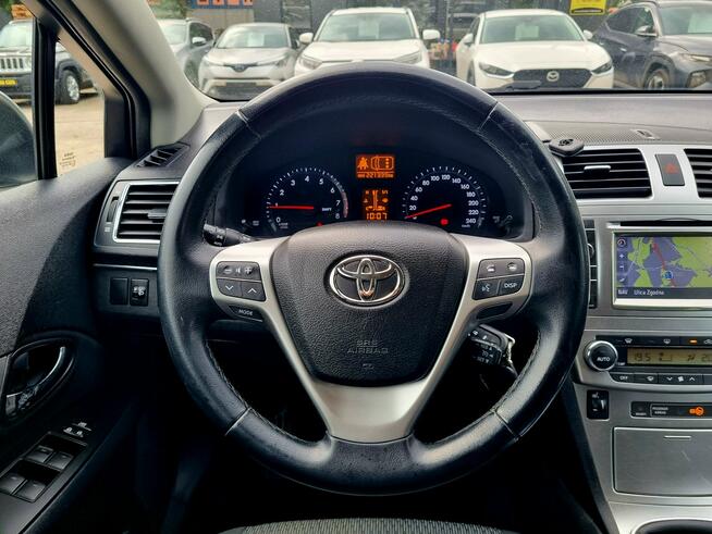 Toyota Avensis Lift Serwis LED Navi Kamera Climatronic Bluetooth Gwarancja!