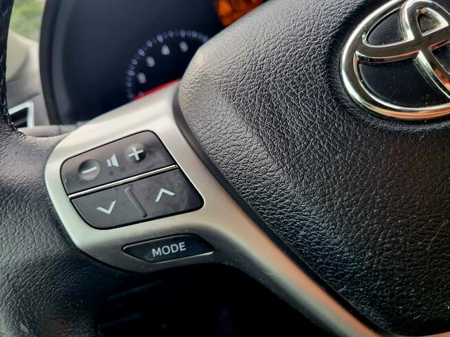 Toyota Avensis Lift Serwis LED Navi Kamera Climatronic Bluetooth Gwarancja!