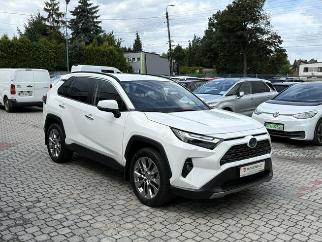 Toyota RAV-4 Rezerwacja