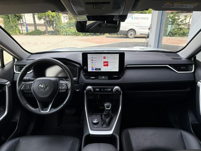 Toyota RAV-4 Rezerwacja
