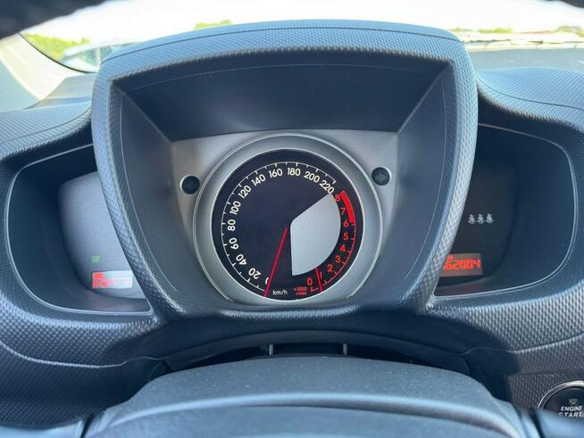 Toyota 162 tys km 1 właściciel Serwis Oryginał lakier i przebieg