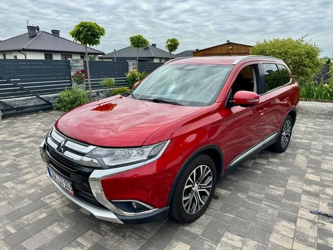 OUTLANDER 4x4 Nowy Model Oryginał Lakier Przebieg Bogata Opcja