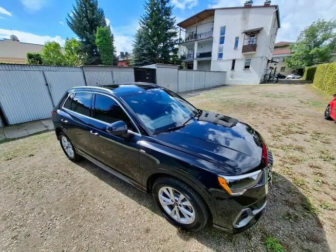Audi Q3 z 2022 roku w wersji S-line