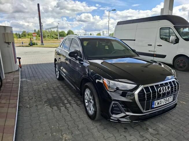 Audi Q3 z 2022 roku w wersji S-line