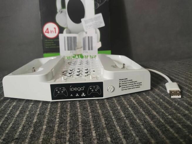 Podstawka Chłodząca Stacja ładująca do konsoli Xbox Series S