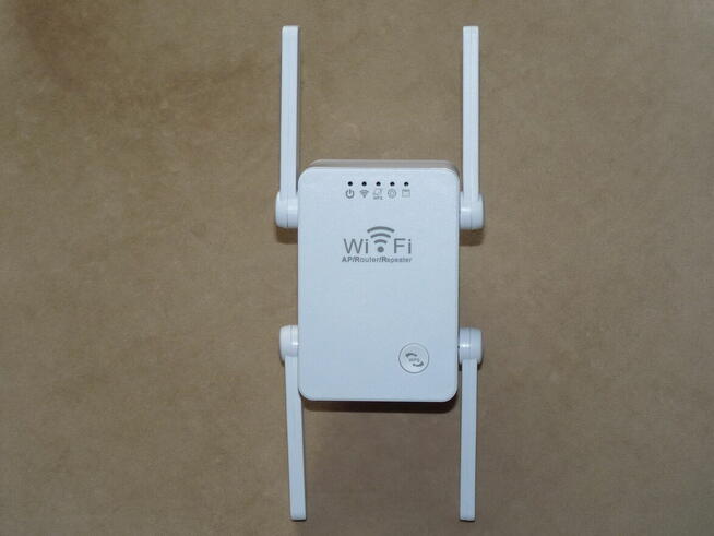 Repeater router Wi-Fi 2,4 GHz 300 Mb/s 4 anteny