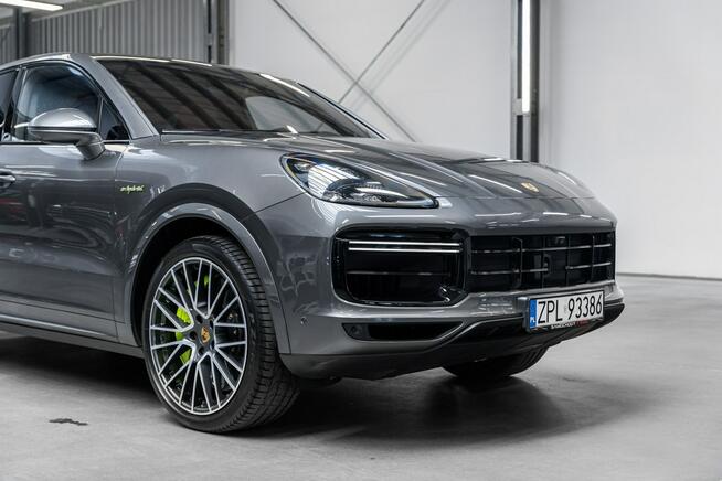 Porsche Cayenne Turbo Turbo S E-Hybrid 680KM. Gwarancja 09.2027. Specyfikacja 1.086 mln.