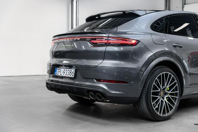 Porsche Cayenne Turbo Turbo S E-Hybrid 680KM. Gwarancja 09.2027. Specyfikacja 1.086 mln.