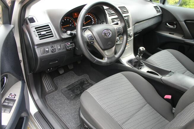 Toyota Avensis 147 KM Benzyna Przebieg 96 tys km Sedan